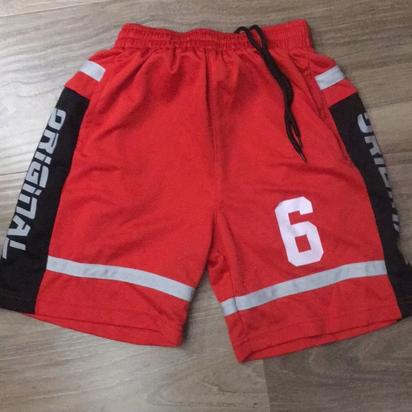 Short for kids - Picture 1 of 1